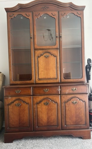 Mahogany wooden display - mahogany,