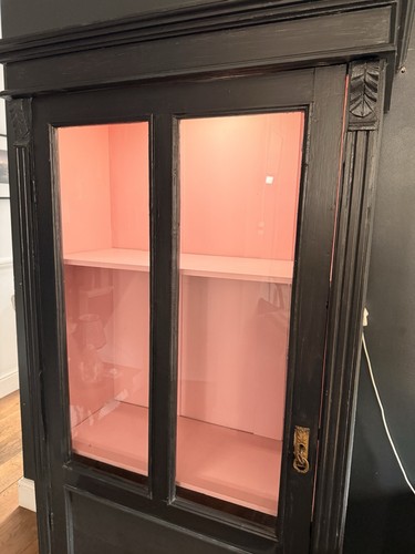 French grey pink display - &,