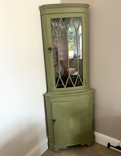 Green corner display cabinet - green,